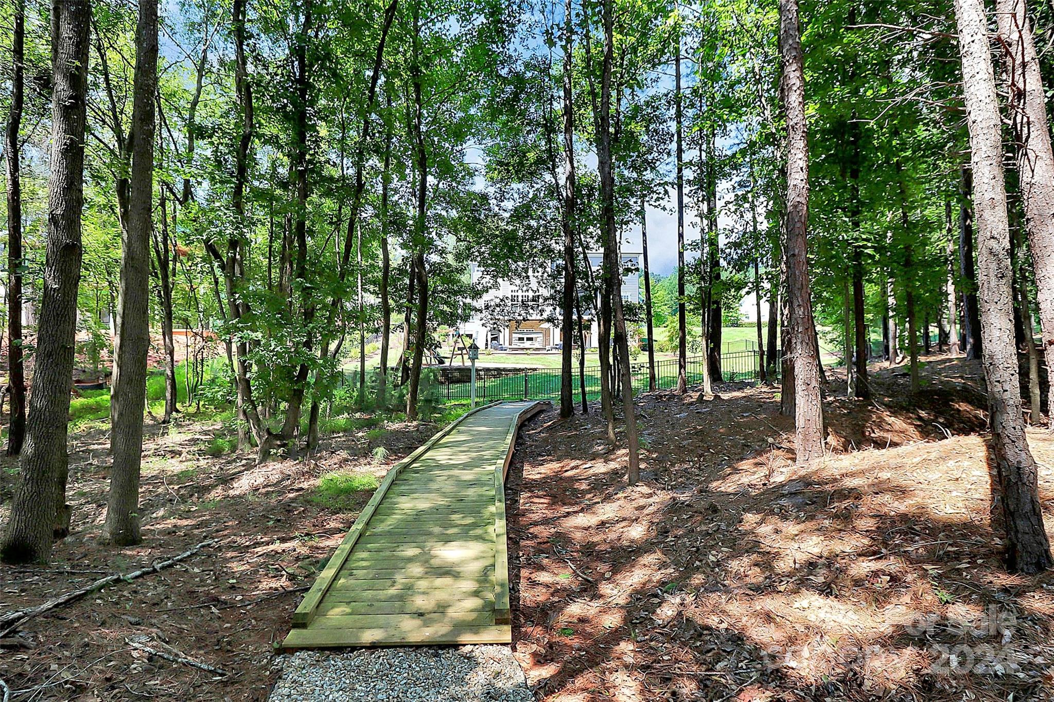 McLean - South Shore - Residential