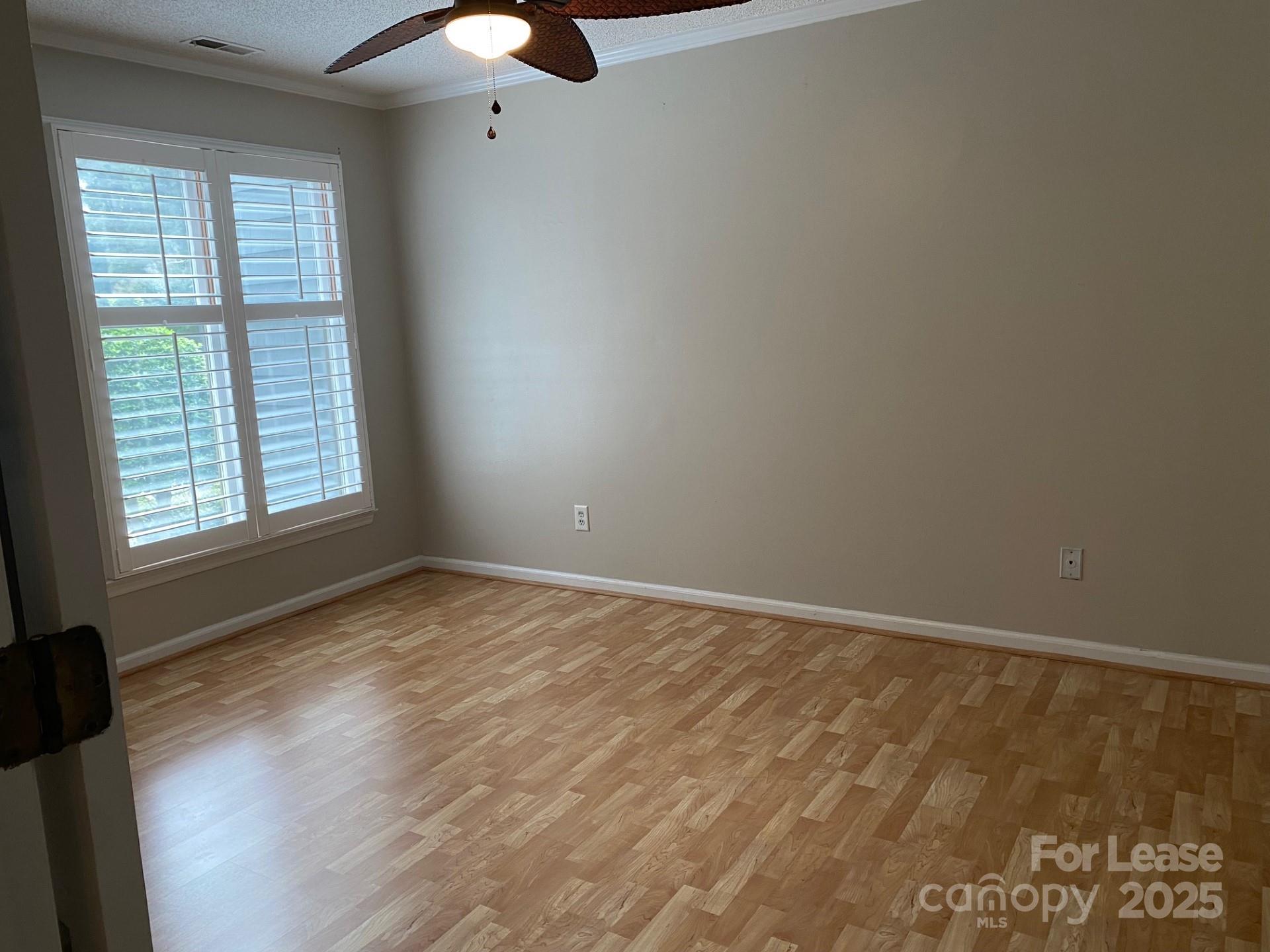 Edgewater - Residential Lease