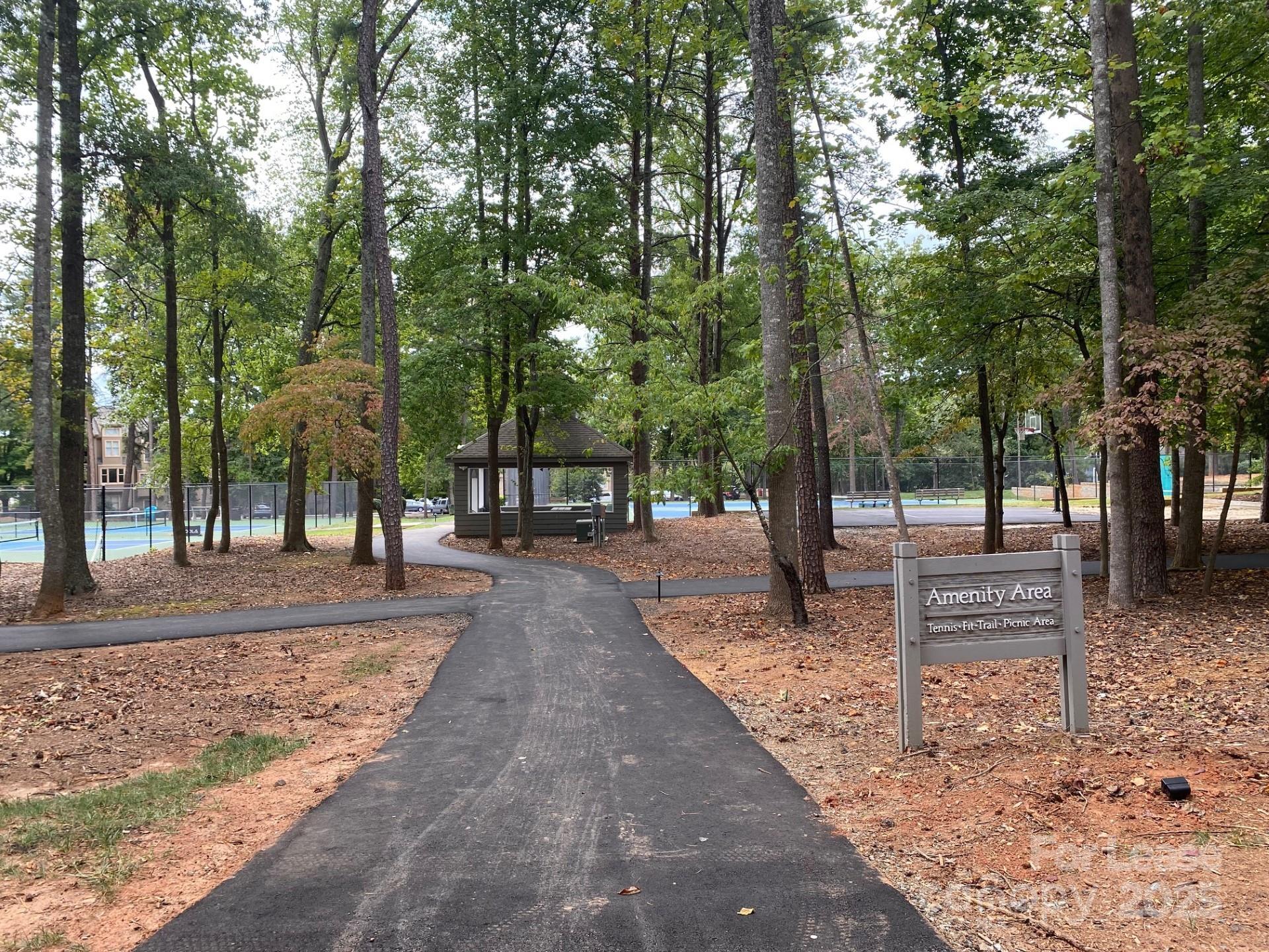 Edgewater - Residential Lease