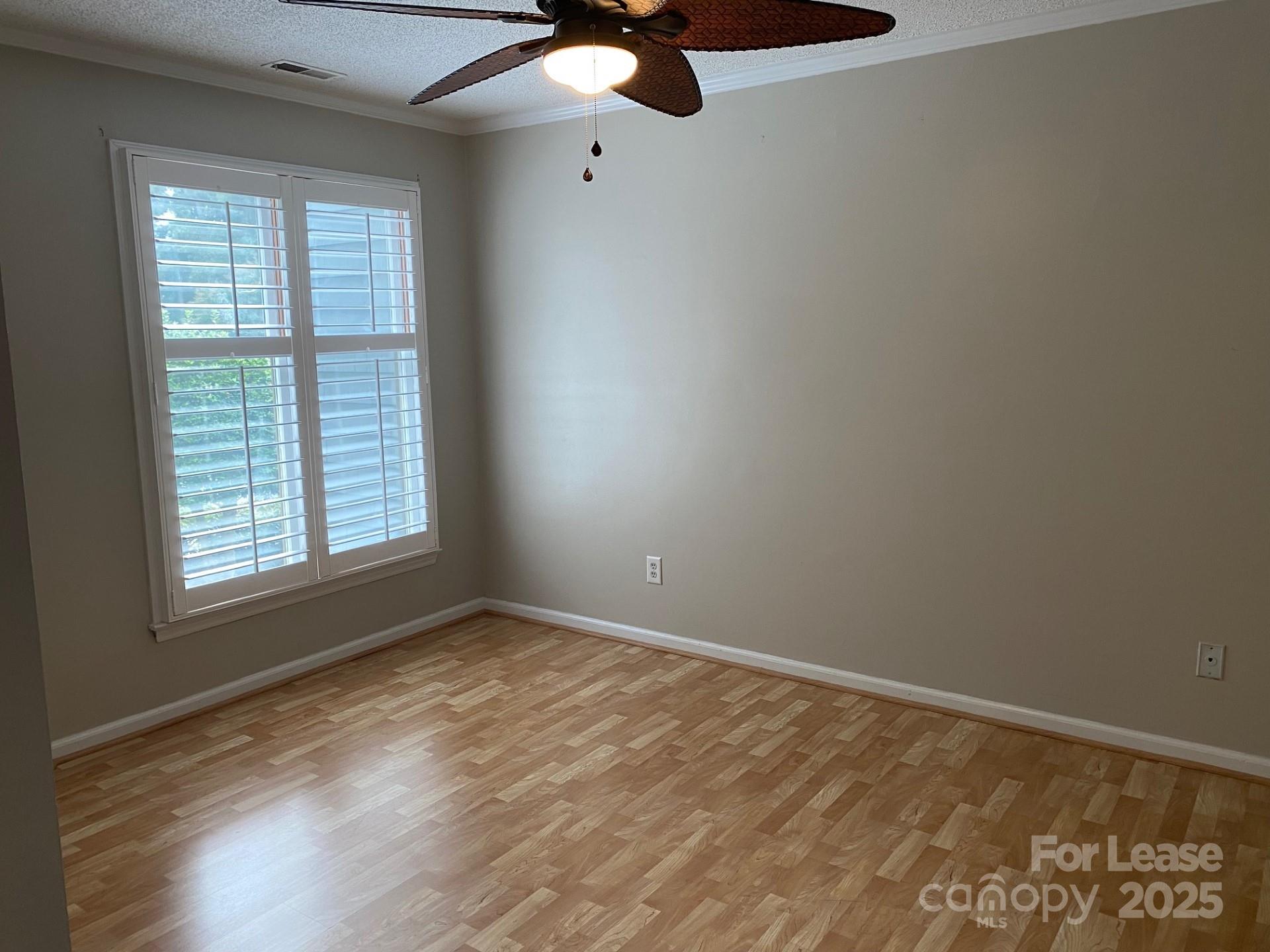 Edgewater - Residential Lease