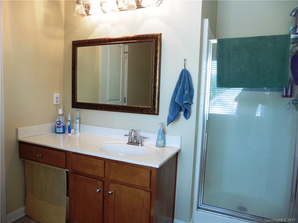 Oakhurst - Residential Lease