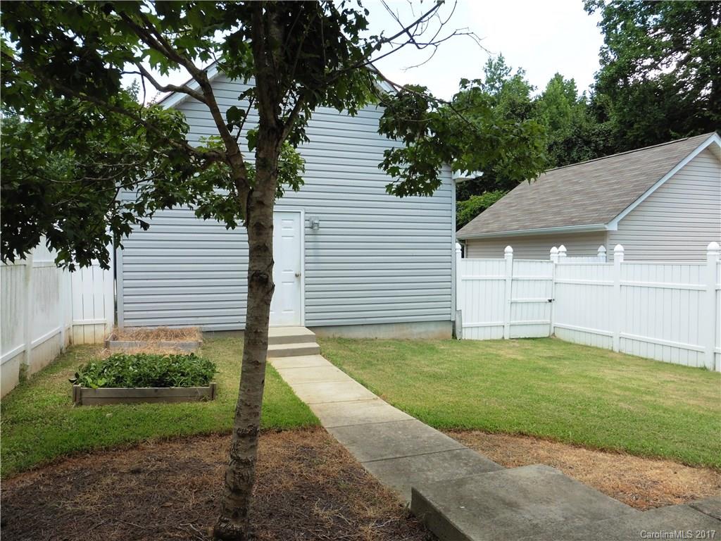 Oakhurst - Residential Lease