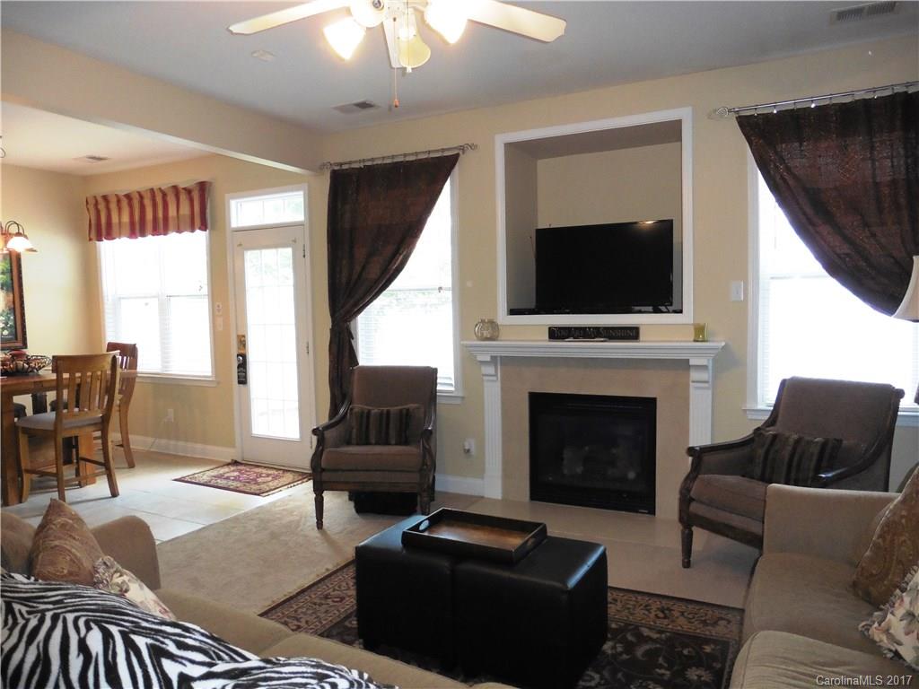 Oakhurst - Residential Lease