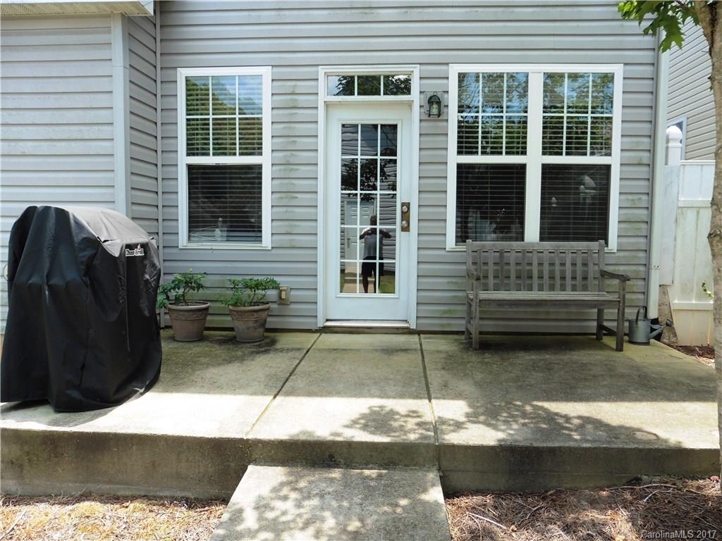 Oakhurst - Residential Lease