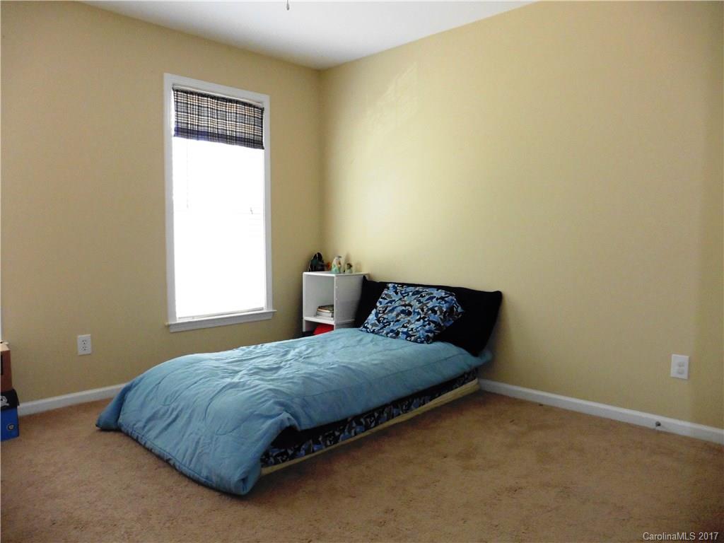 Oakhurst - Residential Lease