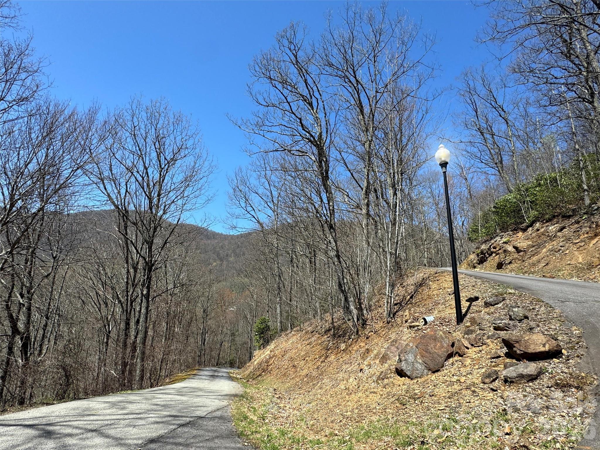 Sleepy Hollow - Land