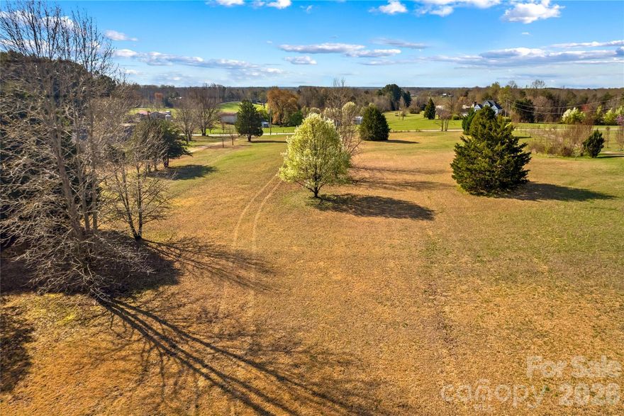 Amazing opportunity to build your dream home in the northern Iredell area. Highly sought-after country living with convenient access to major interstates 40 and 77. Convenient to shopping, dining, golf courses, and award-winning schools.