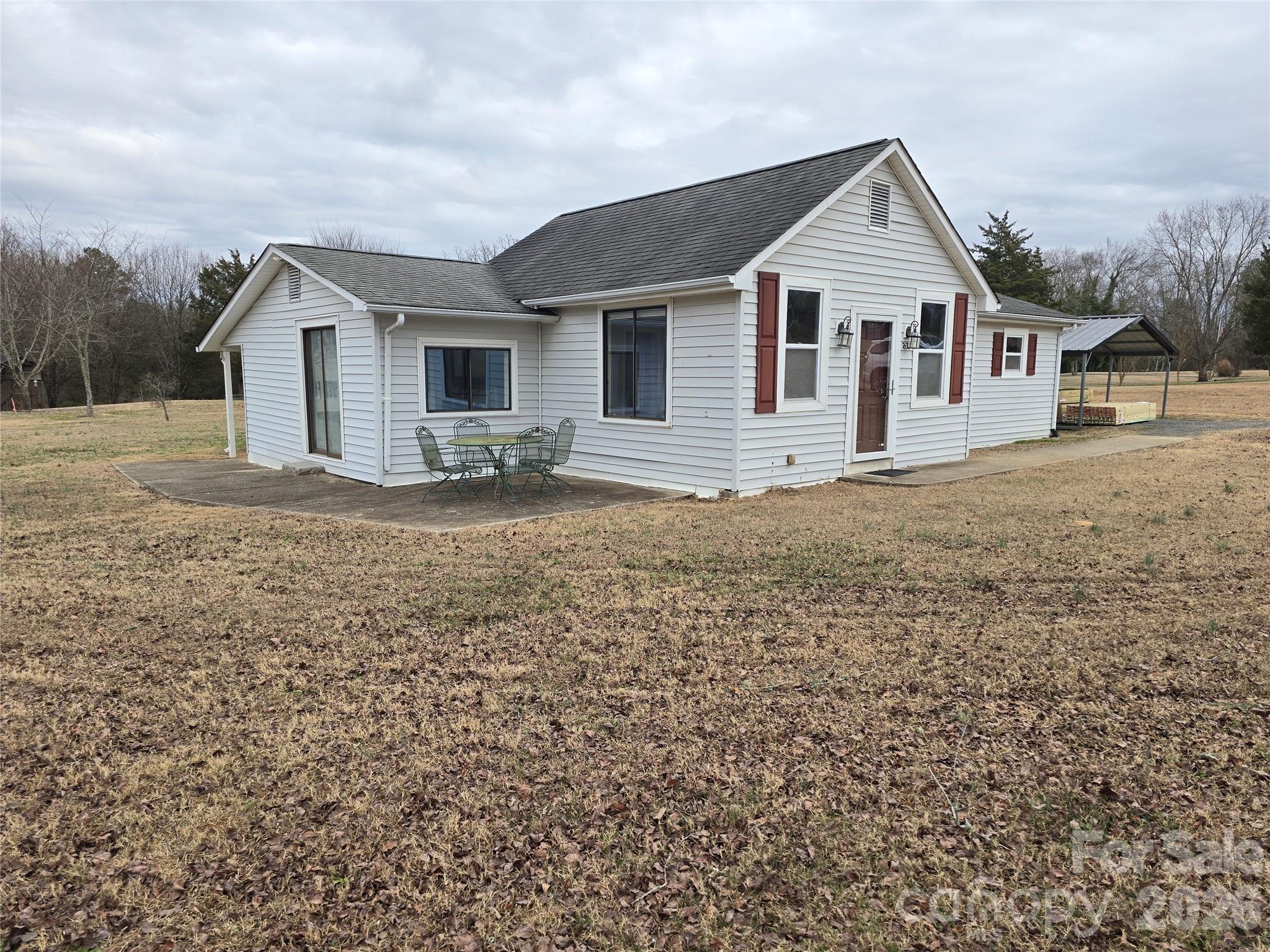 7630 Crestwood Drive