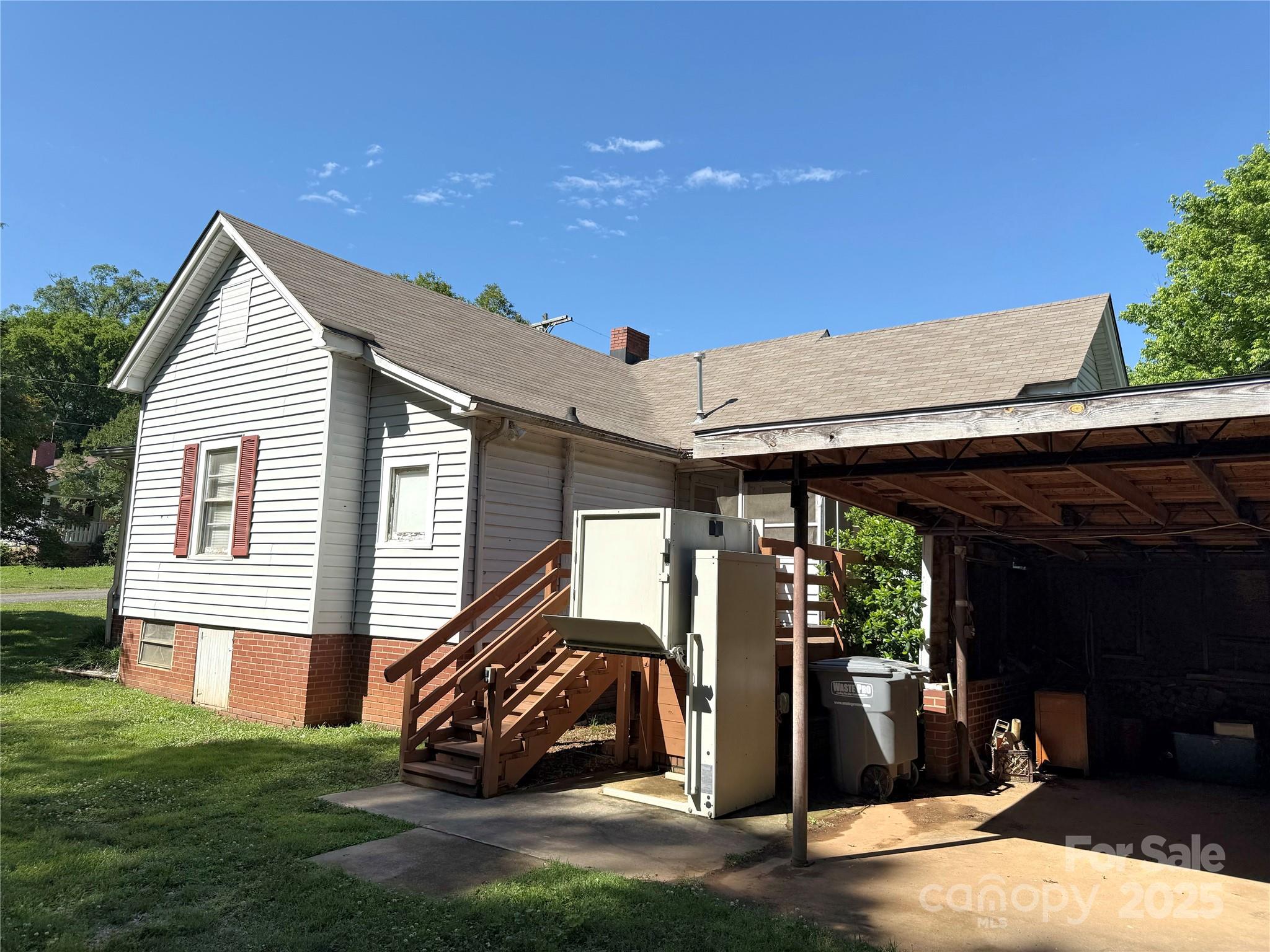 Yadkin Heights - Residential