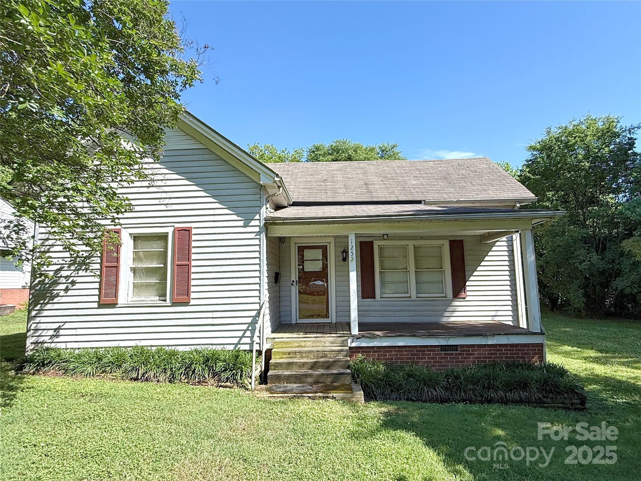 Yadkin Heights - Residential