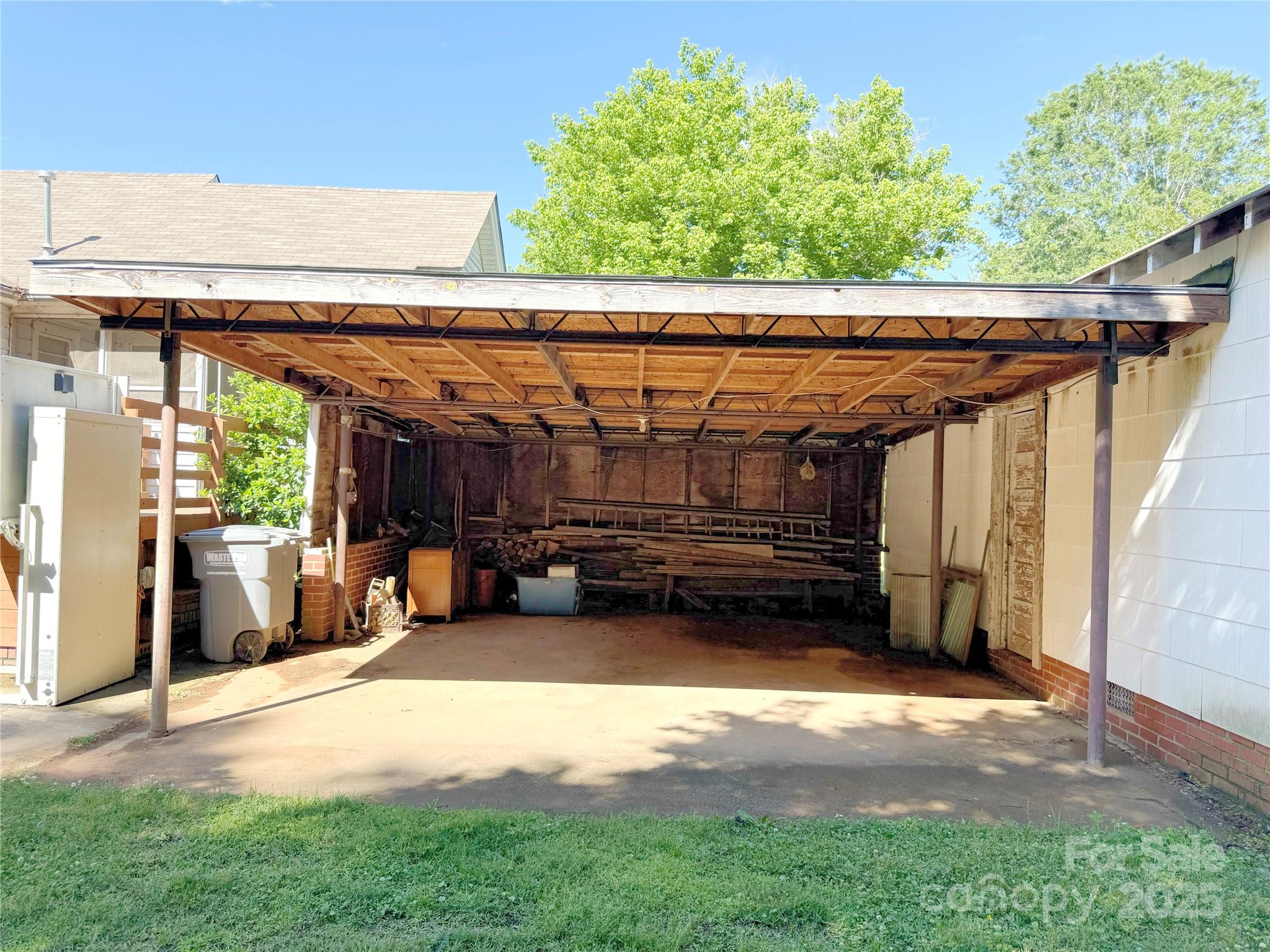 Yadkin Heights - Residential