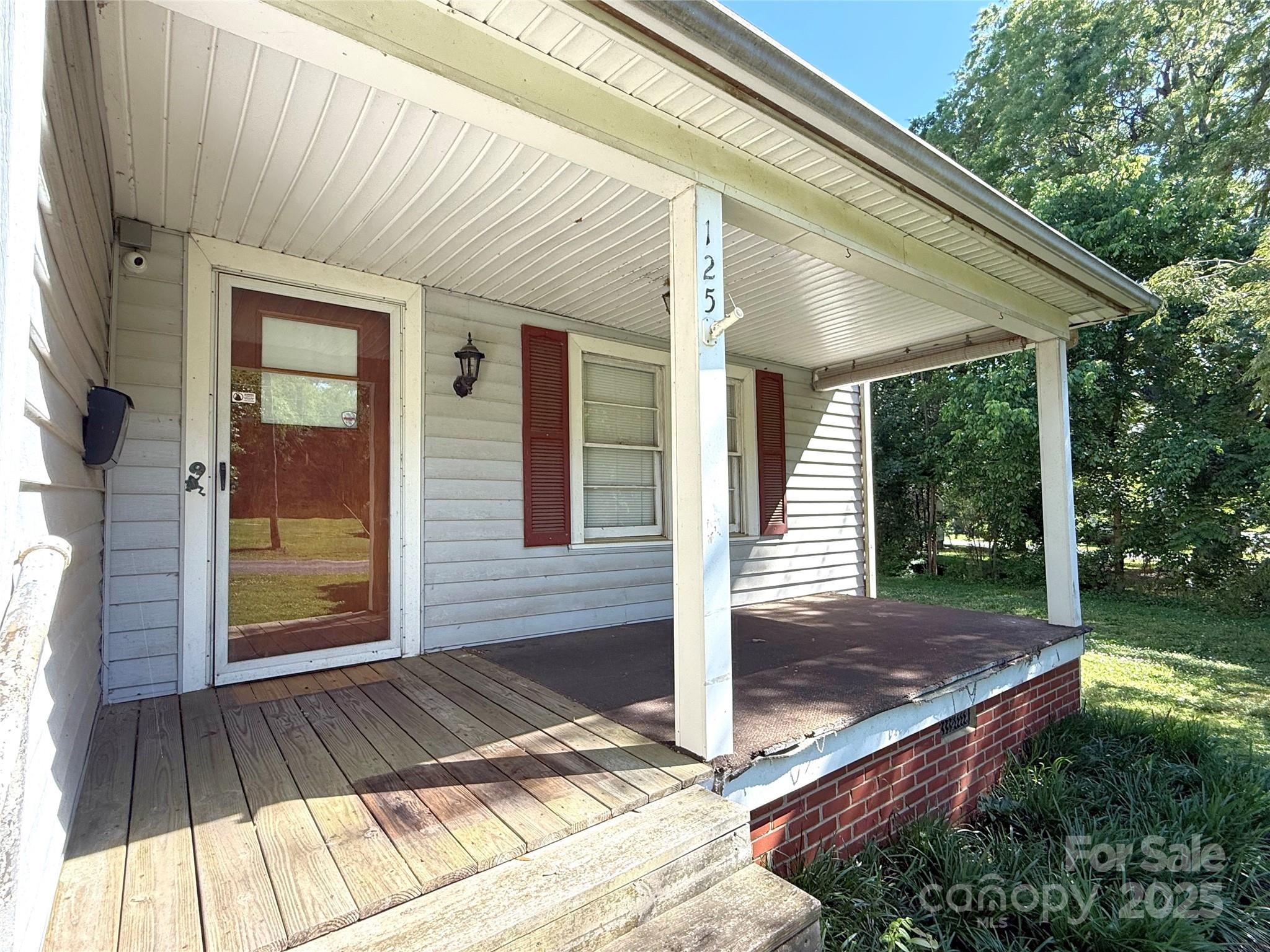 Yadkin Heights - Residential