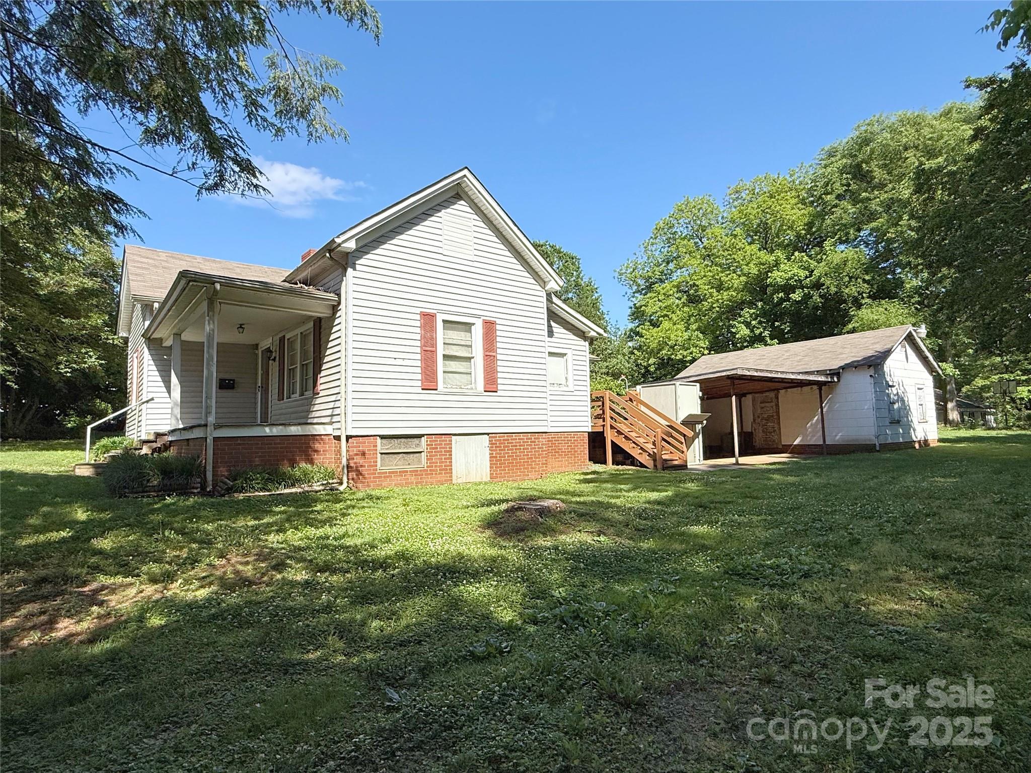 Yadkin Heights - Residential