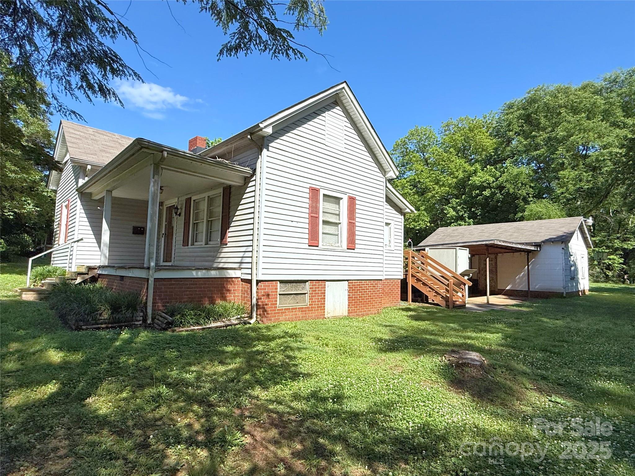 Yadkin Heights - Residential