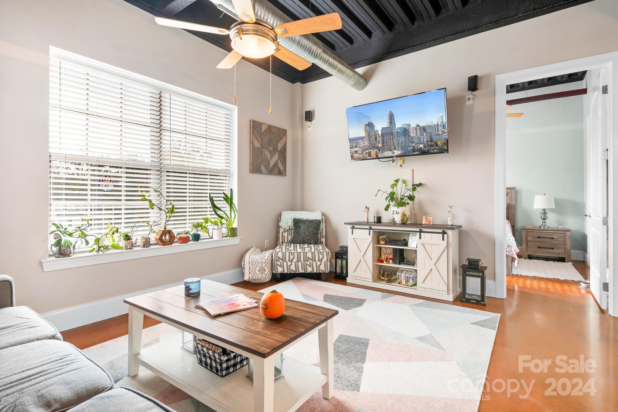 28th Row - Residential