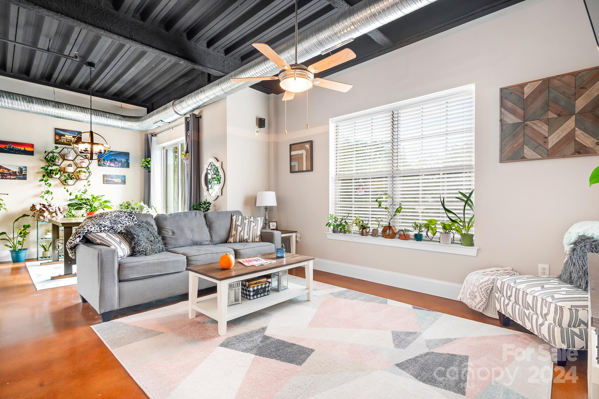 28th Row - Residential