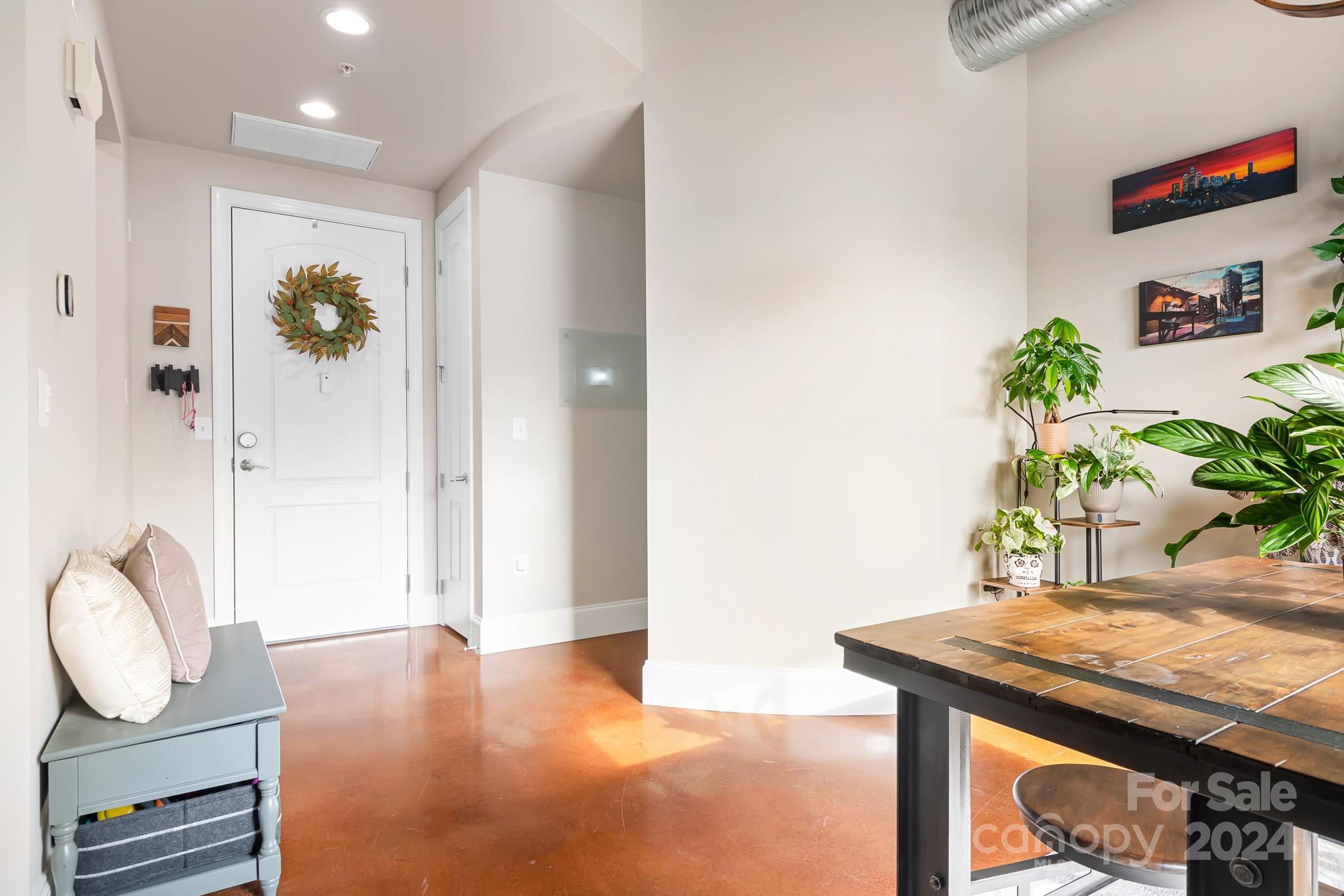 28th Row - Residential