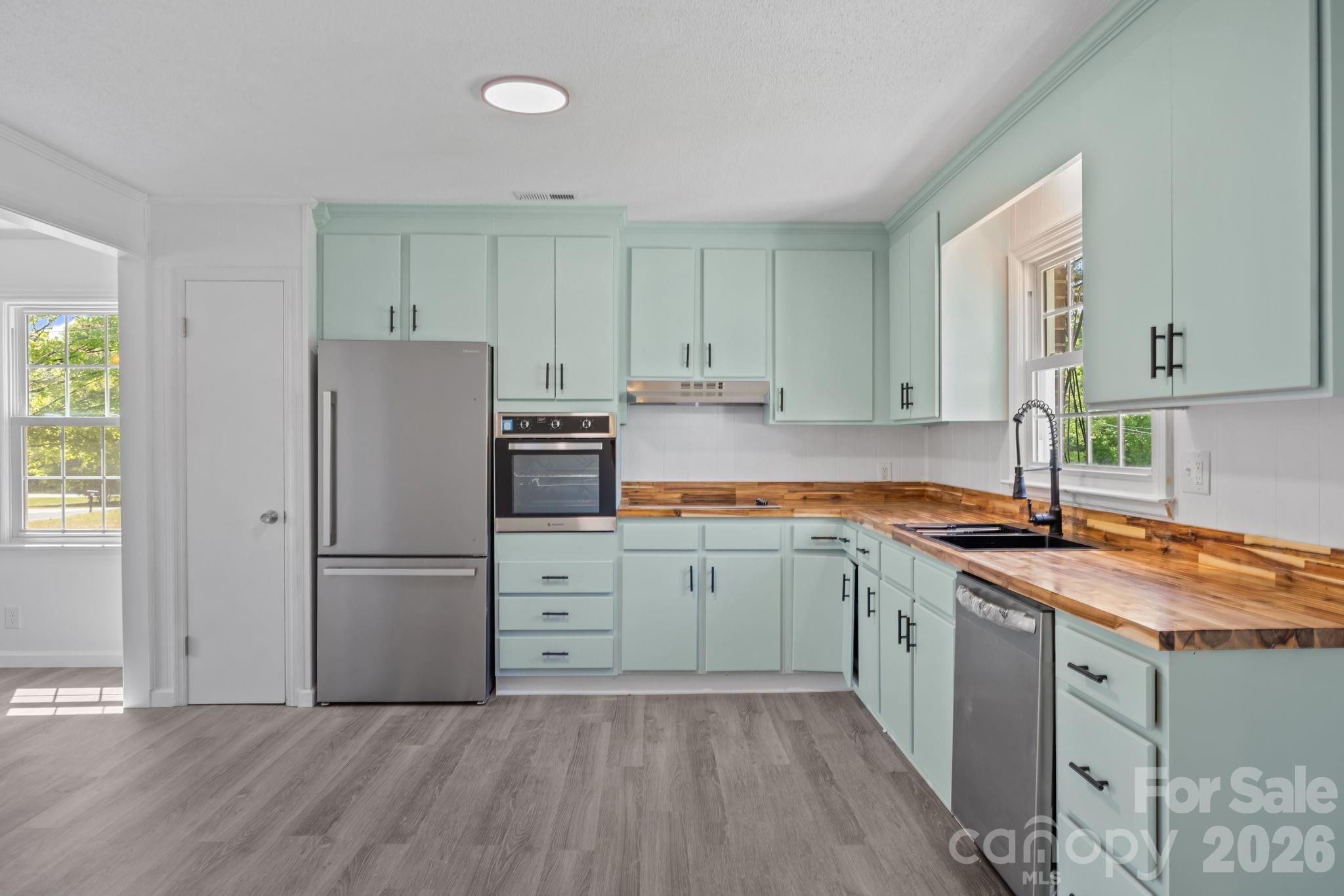 Ashley Heights - Residential