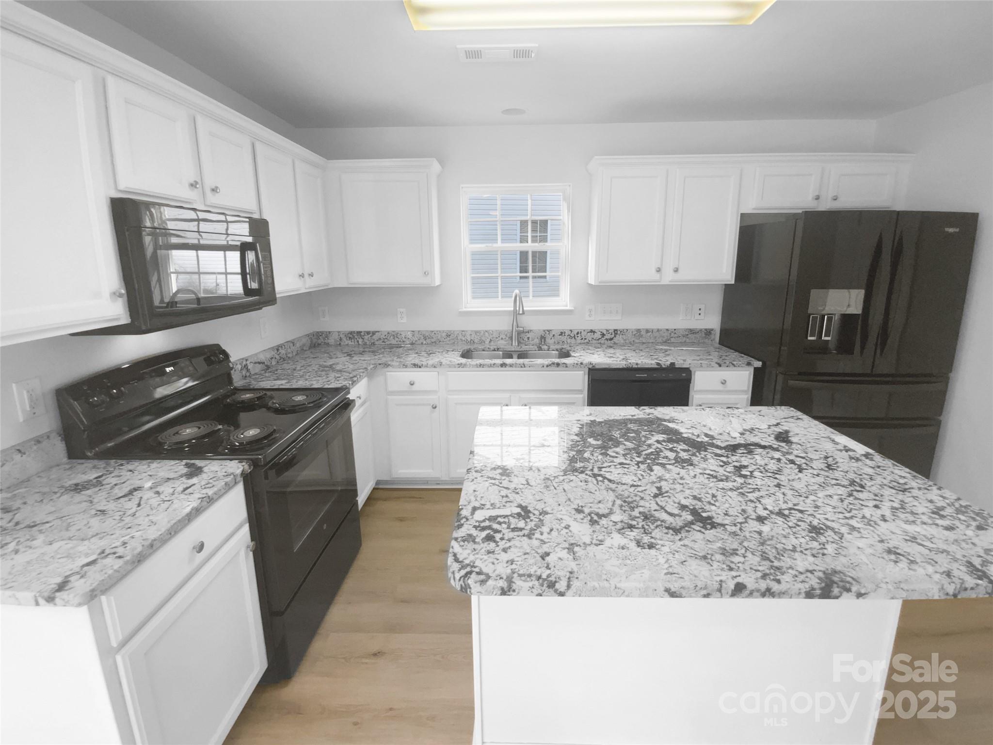 Kelsey Woods - Residential