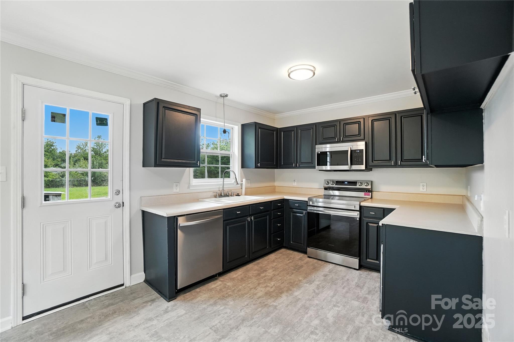 Rolling Ridge - Residential