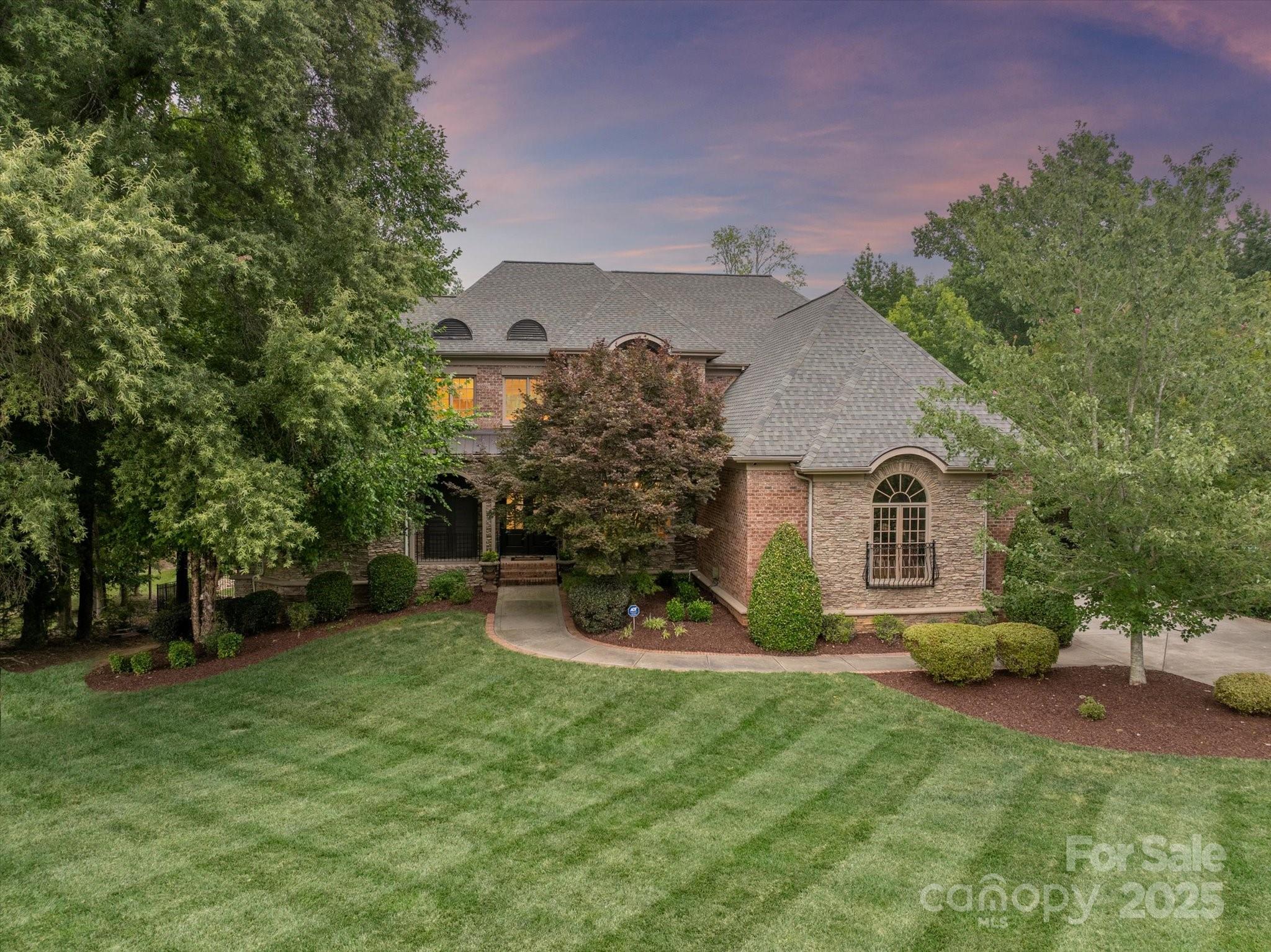 Chatsworth - Residential