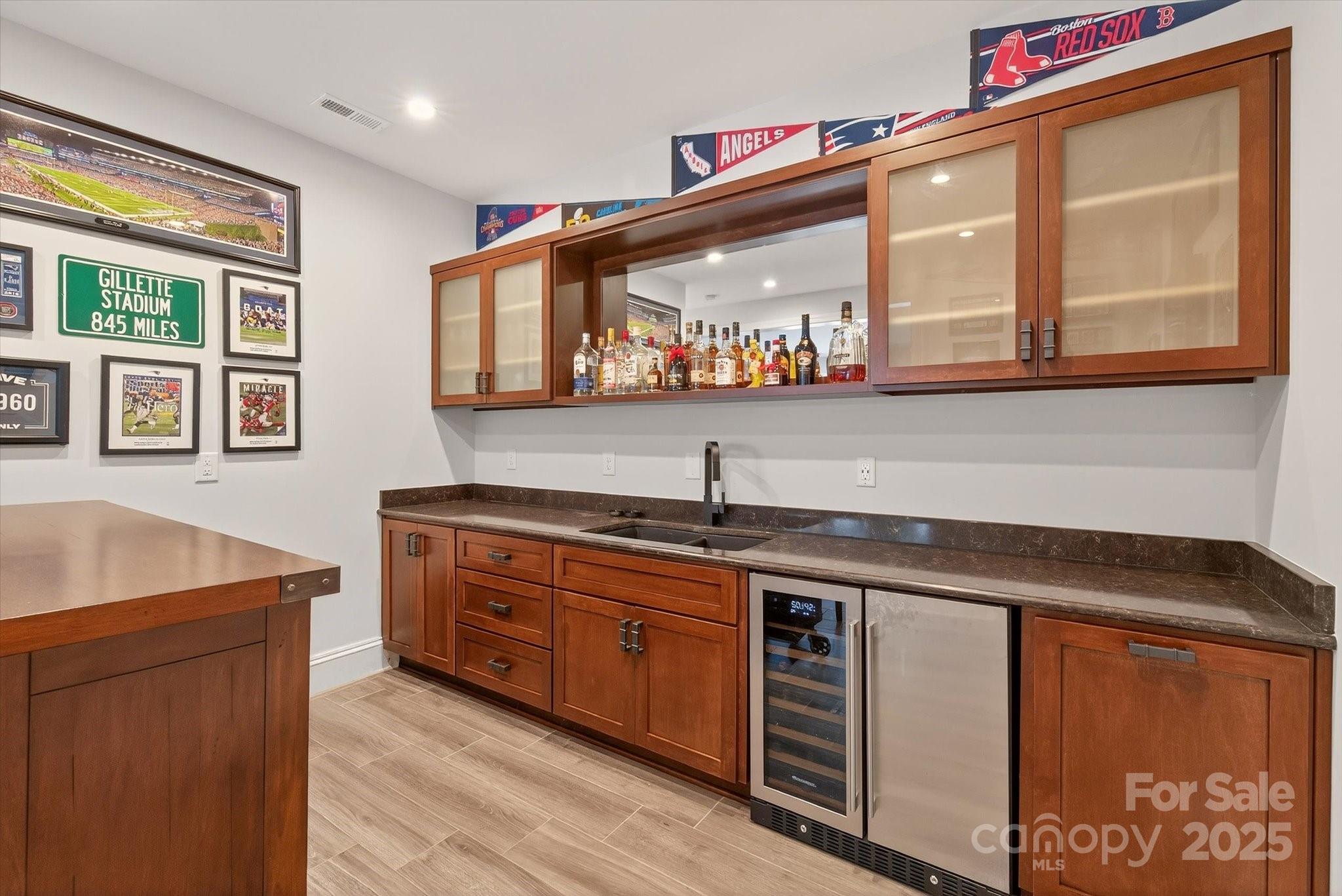 Chatsworth - Residential