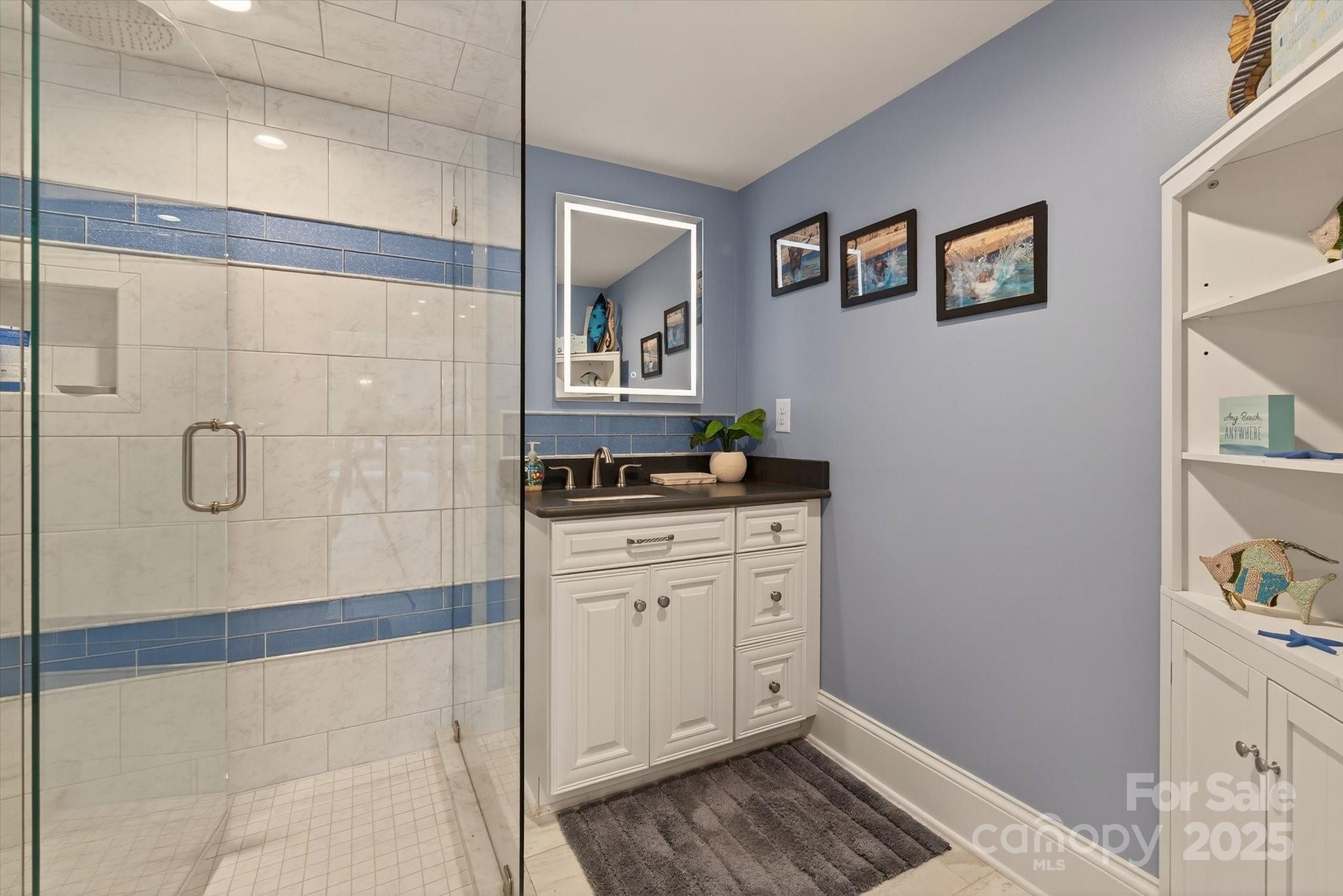 Chatsworth - Residential