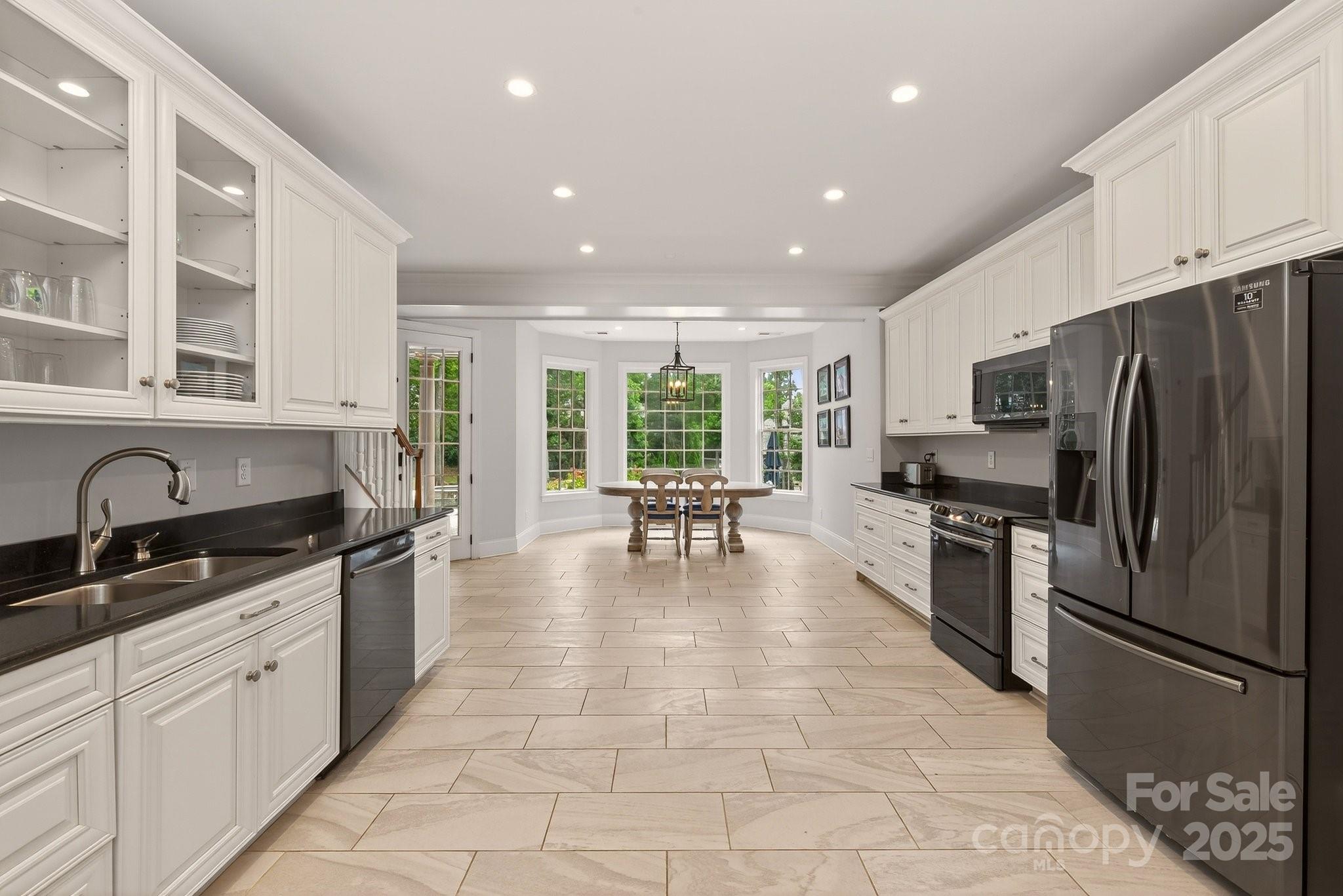 Chatsworth - Residential