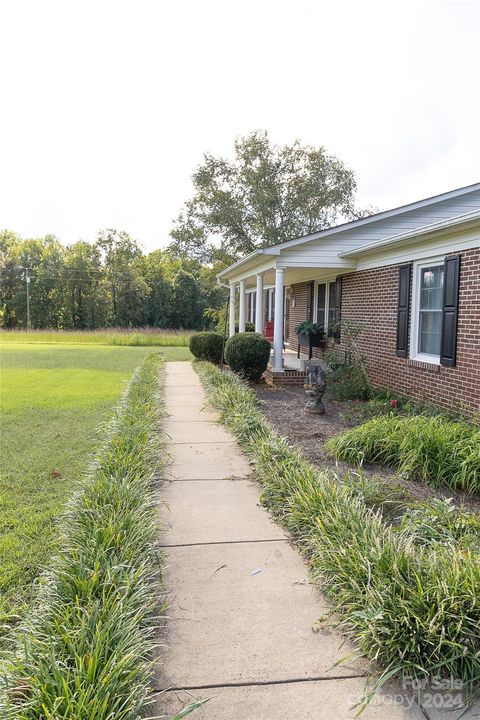 A home in Grover