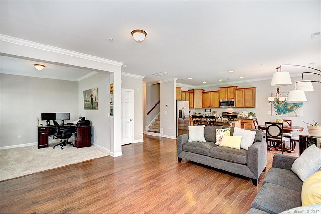 Riviera - Residential