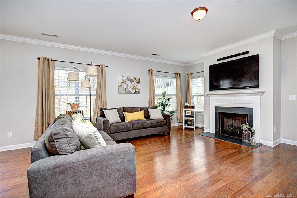 Riviera - Residential