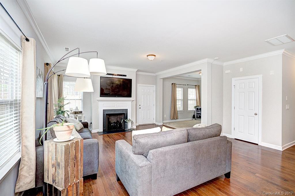 Riviera - Residential