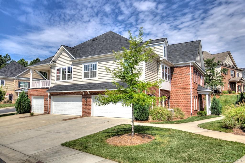 Riviera - Residential