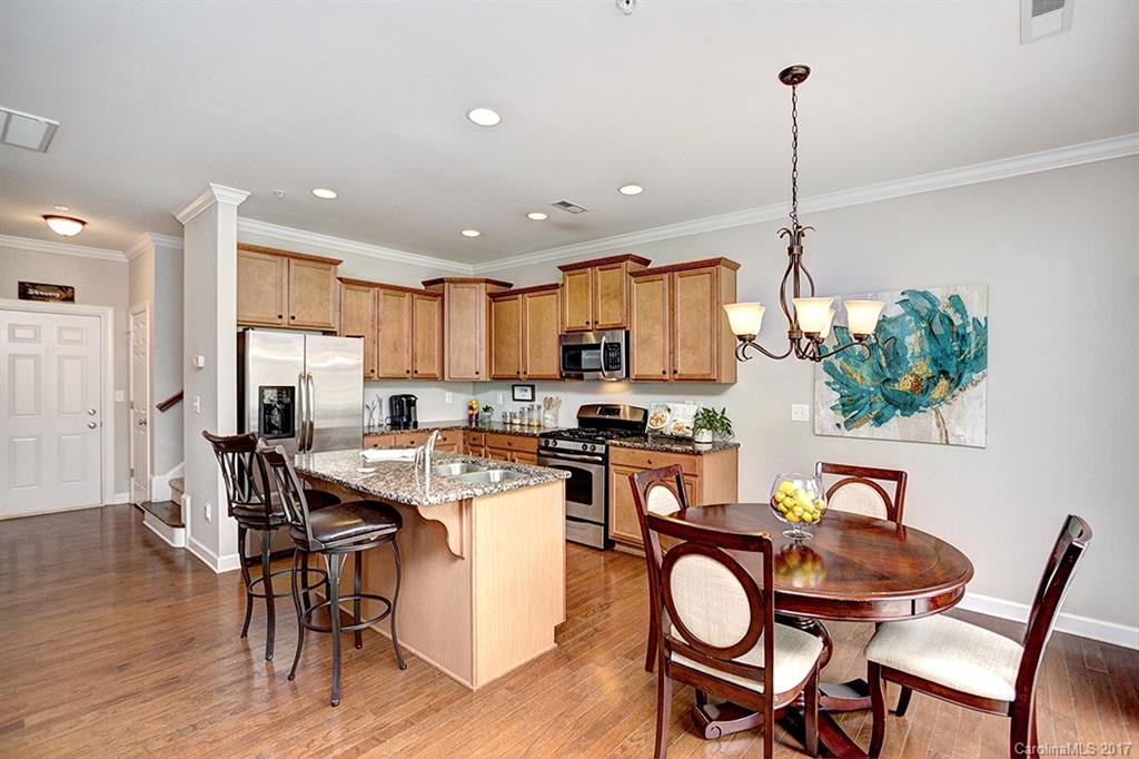 Riviera - Residential