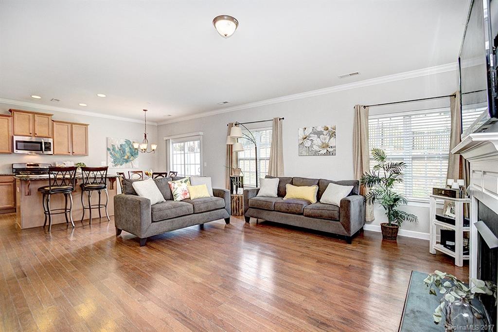 Riviera - Residential