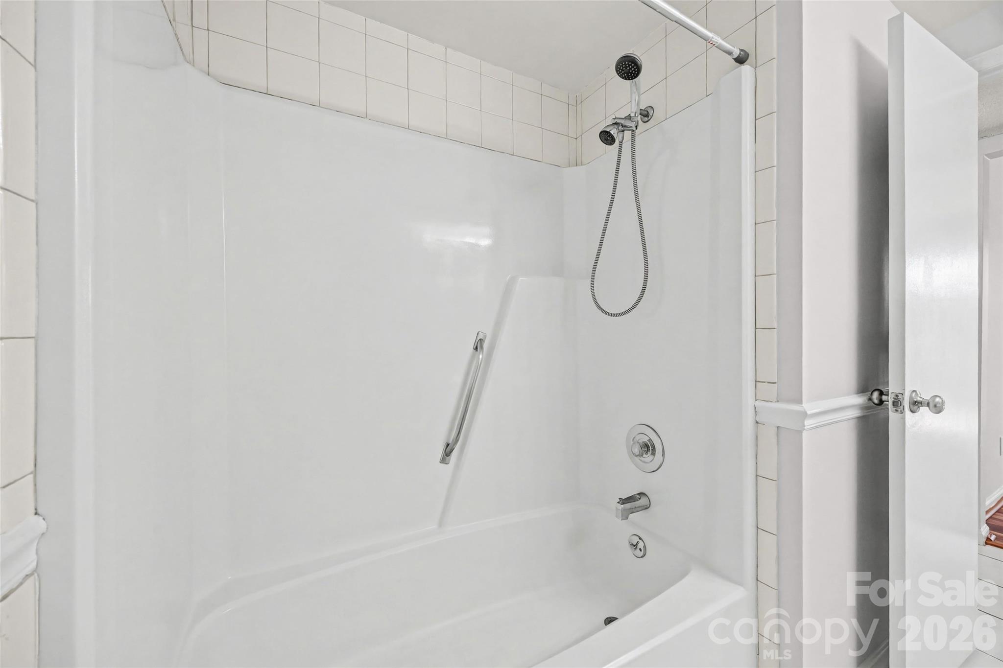 Riverview Villas - Residential