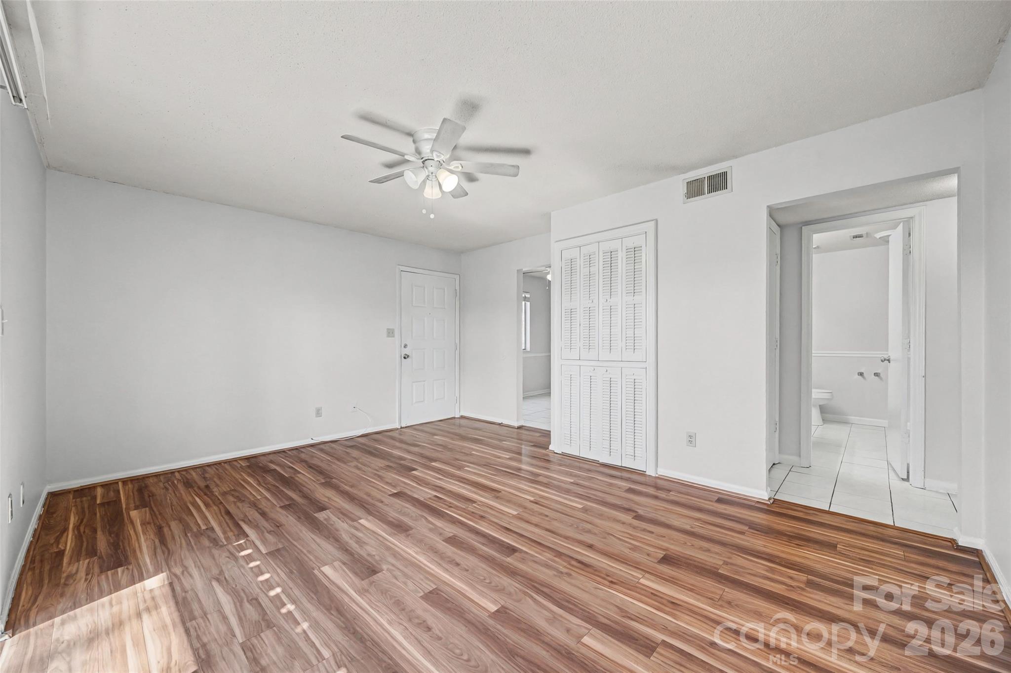 Riverview Villas - Residential