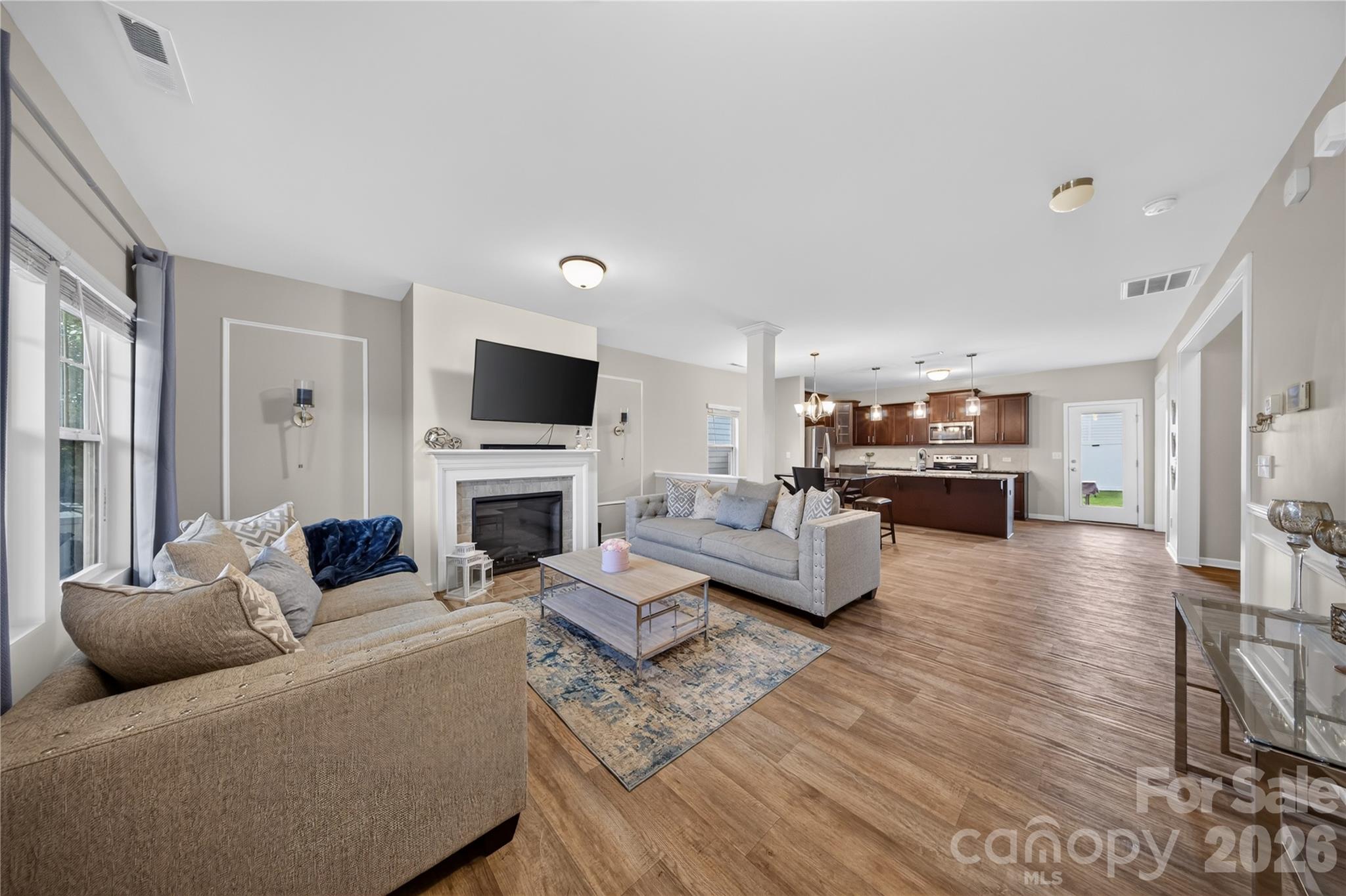 5137 Thomasville Drive 166