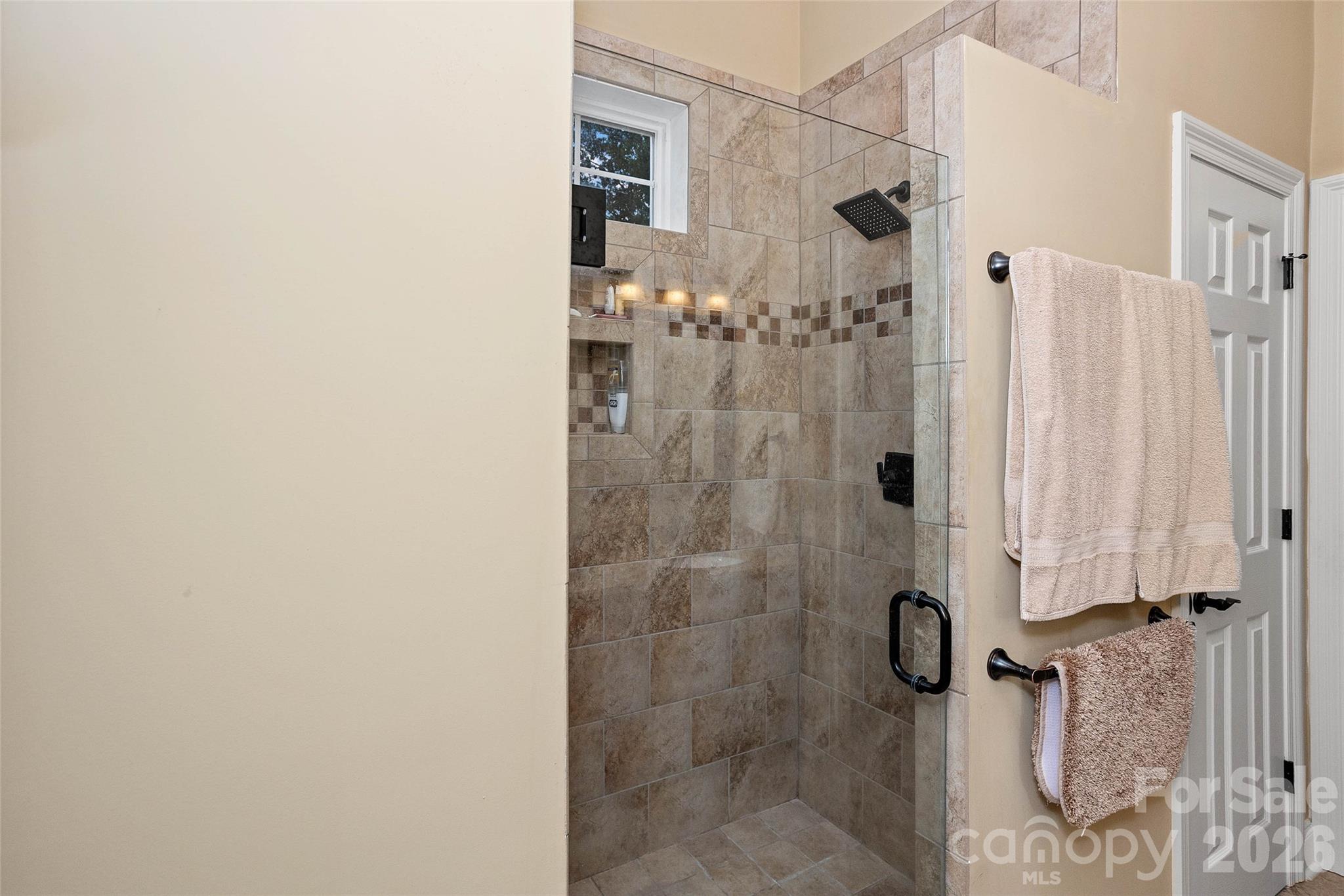 Vista At Bills Mountain - Residential