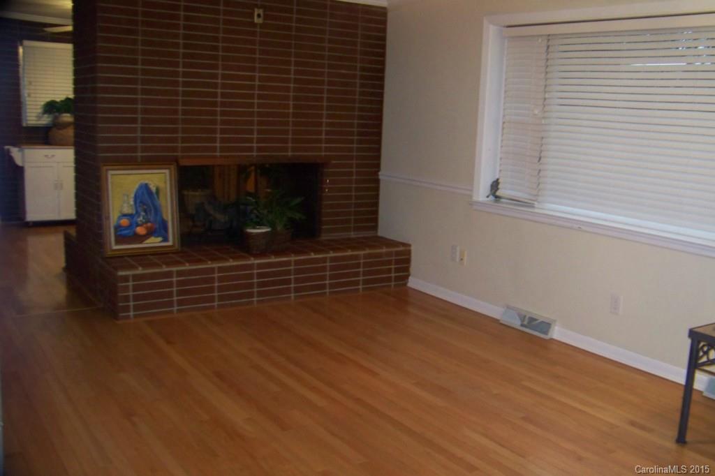 Wilburn Hunsucker Estate - Residential