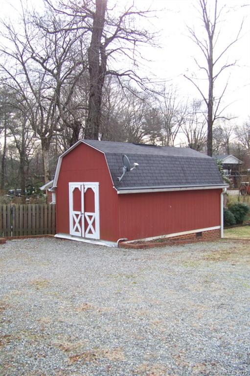 Wilburn Hunsucker Estate - Residential
