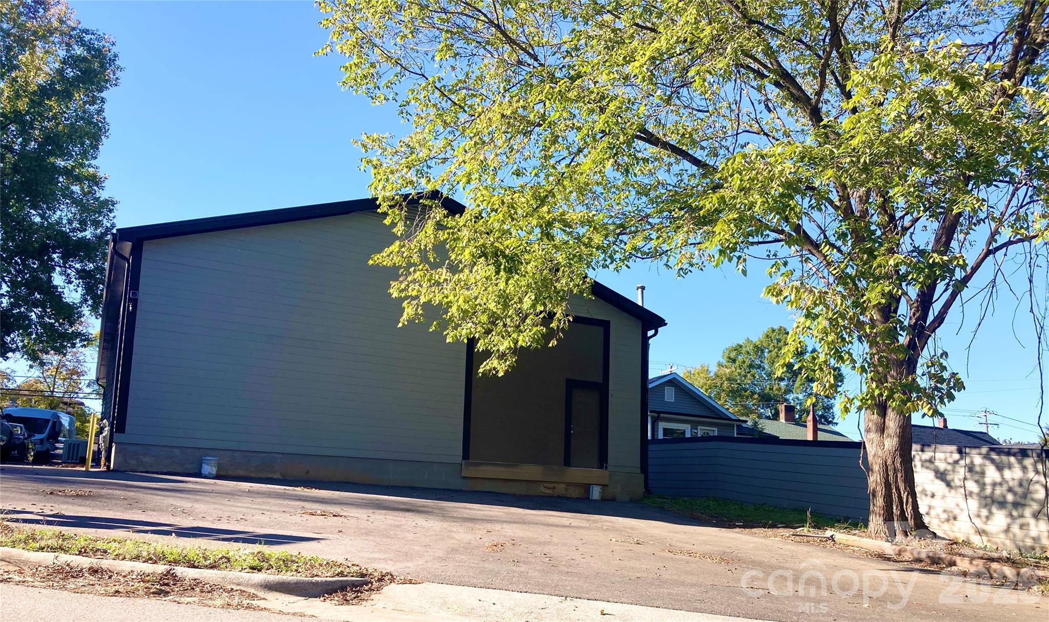 707 N Salisbury Avenue