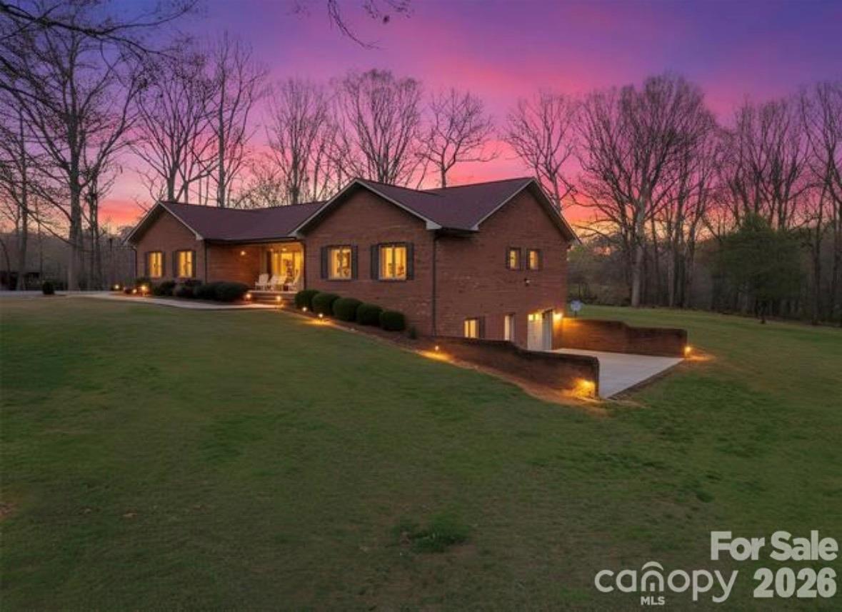 328 Davidson Court