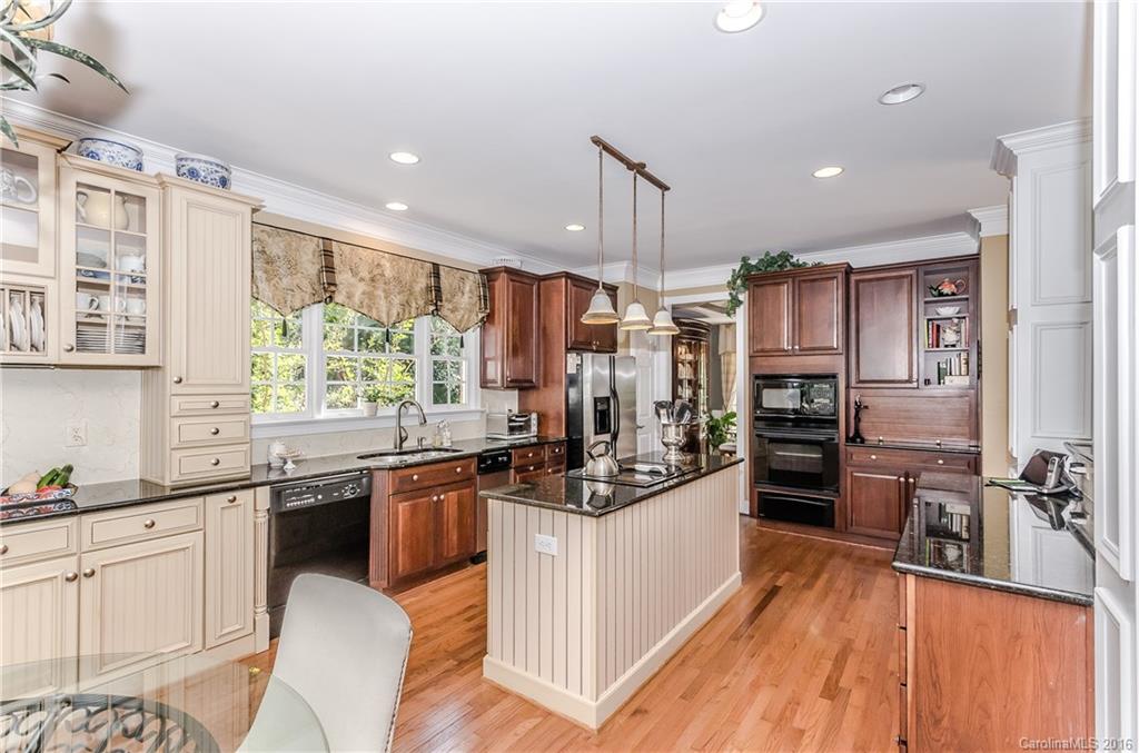 Lake Shore - Residential