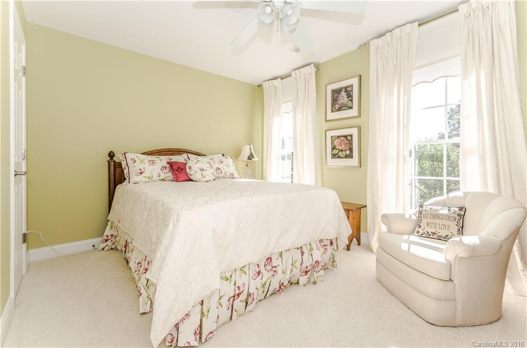 Lake Shore - Residential