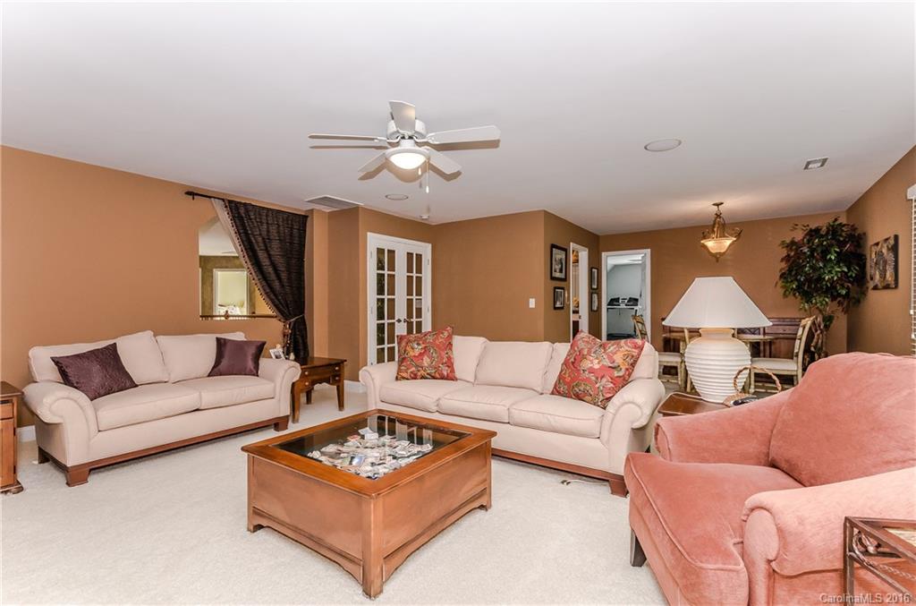 Lake Shore - Residential