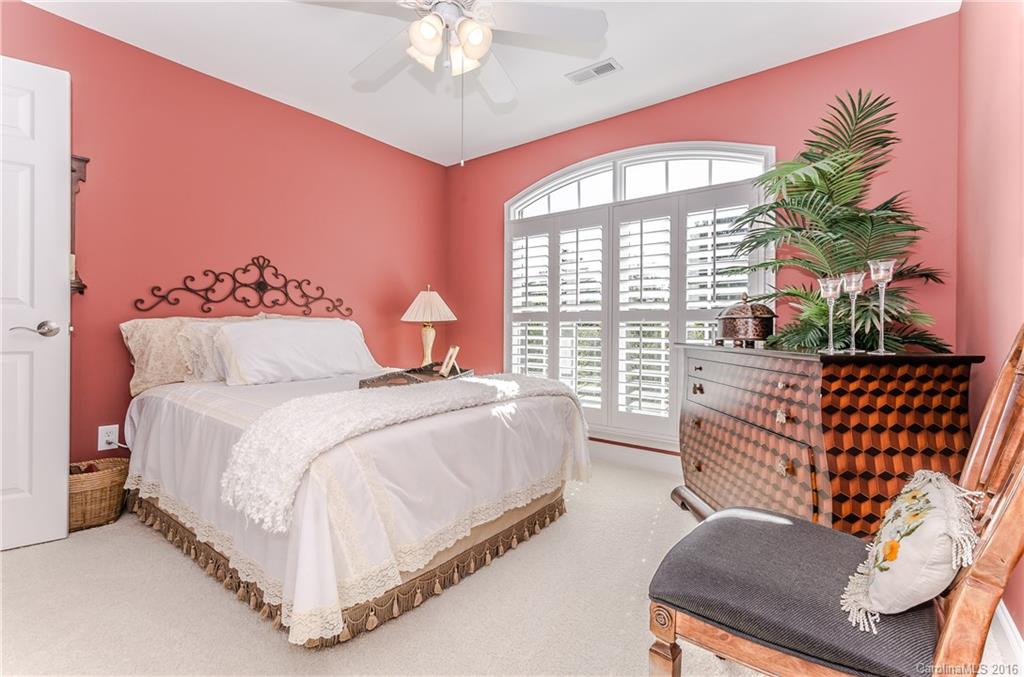 Lake Shore - Residential