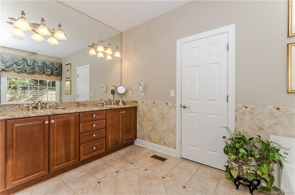 Lake Shore - Residential