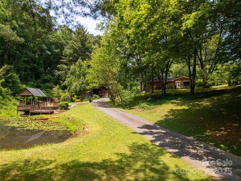 26 Melton Road Candler NC 28715