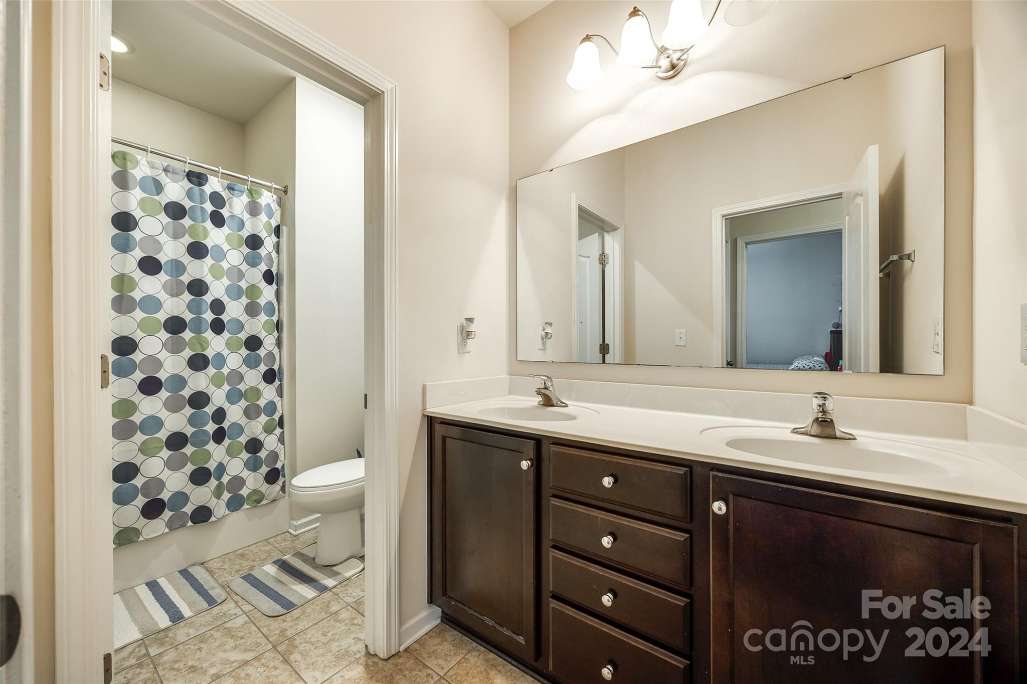 Hawks Creek - Residential